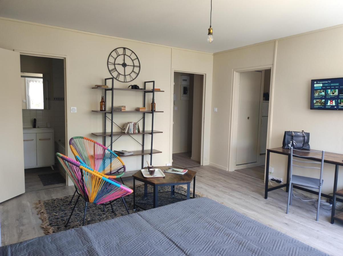 Studio - Meuble Tourisme, Trois Etoiles - 34 M2 Refait A Neuf- Residence Mâcon Εξωτερικό φωτογραφία