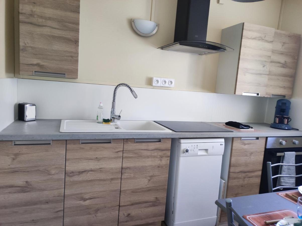 Studio - Meuble Tourisme, Trois Etoiles - 34 M2 Refait A Neuf- Residence Mâcon Εξωτερικό φωτογραφία
